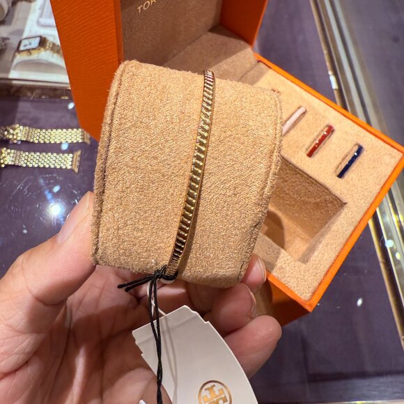 Tory Burch Reva Gold Watch TBW4029 - Picture 8 of 8